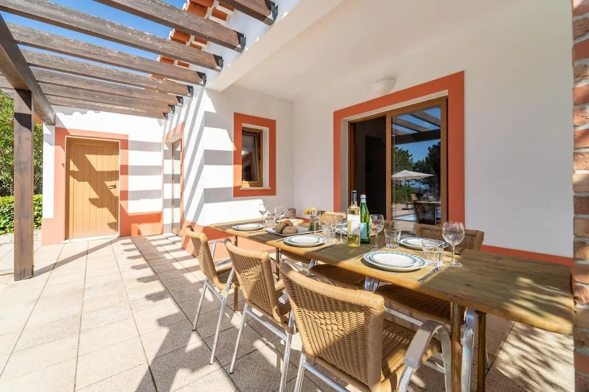 Villa Azure Family & Surf Escape Aljezur 0*,  Πορτογαλία